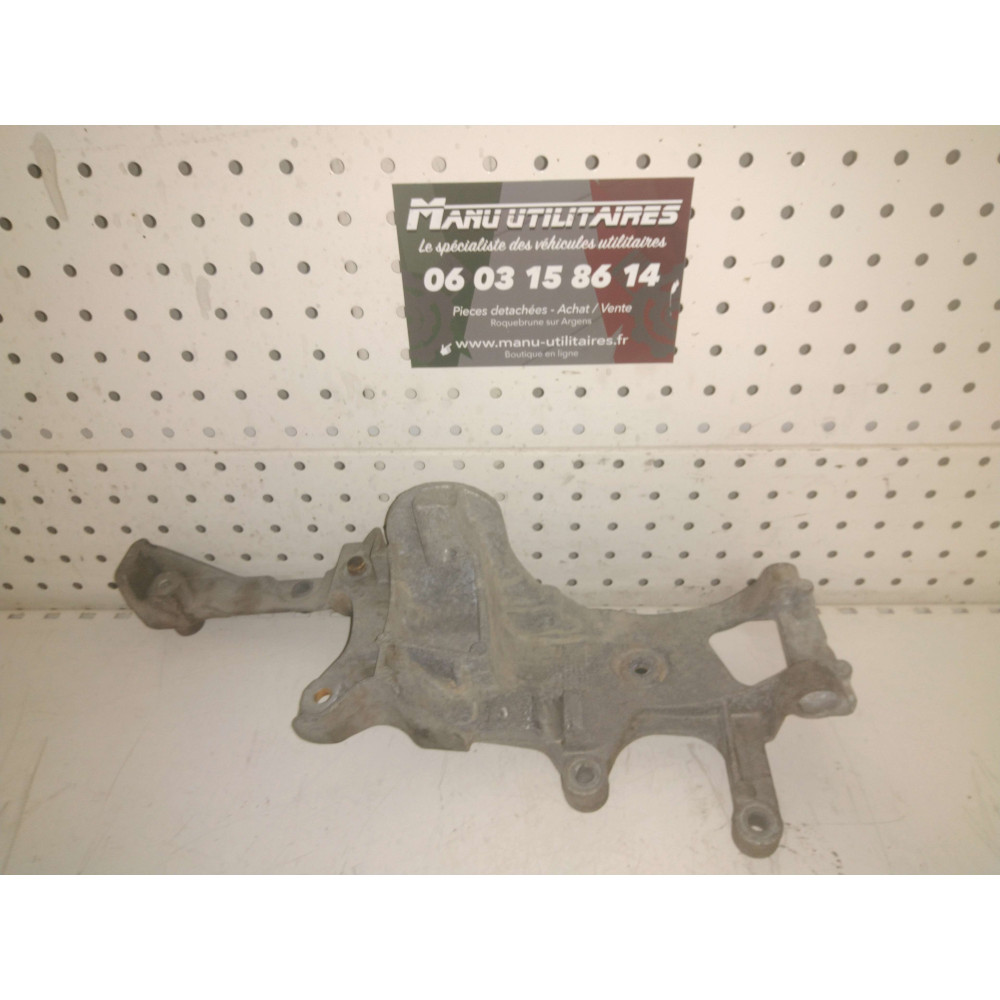 support accesoire alternateur expert 2,0 hdi Ref : 