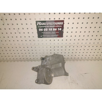 support pompe de direction assistée avec galet tendeur hyundai H1  Ref : 