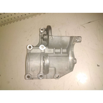 support pompe de direction assistée avec galet tendeur hyundai H1  Ref : 
