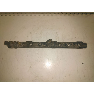 rampe injection hyundai H1 2,5 Ref : 