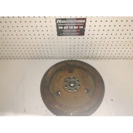 volant moteur hyundai H1  Ref : 