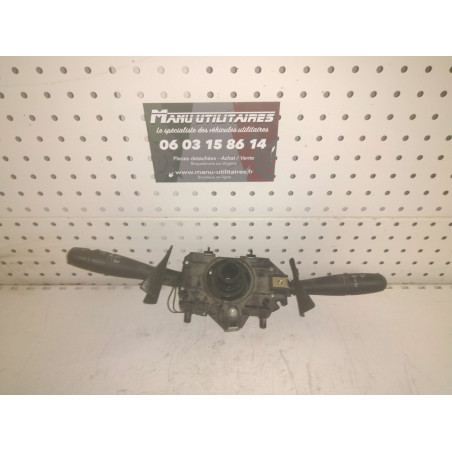 bloc Comodo clignotant phare essuie Renault Master II  Ref : 7700353367