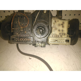 bloc Comodo phare essuie glace clignotant radio Renault Master II  Ref : 7700354626