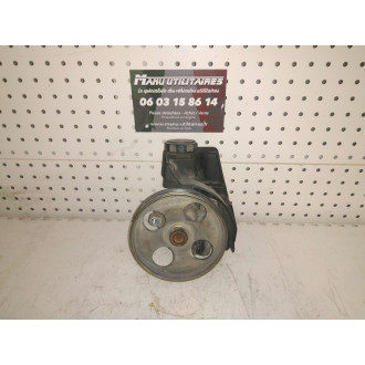 pompe de direction assistée berlingo 1,6 HDi essence  Ref : 9644878280