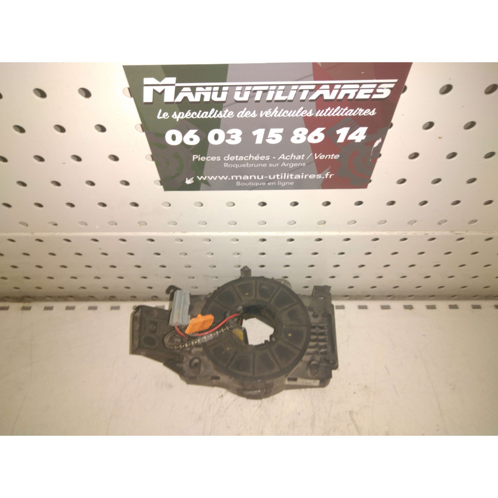 bague contacteur tournant airbag Renault trafic  Ref : 820070265