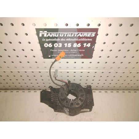 bague contacteur tournant air bag Renault trafic  Ref : 8200070265