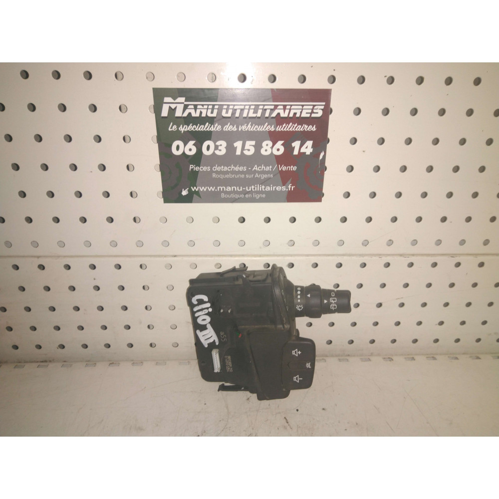Comodo essuie glace radio renault kangoo Ref : 88103009