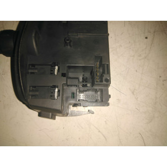 Comodo essuie glace radio renault kangoo Ref : 88103009