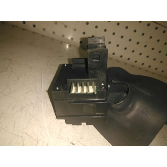 Comodo clignotant phare klaxon Iveco  Ref : 42568501