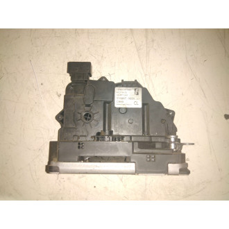 Serrure porte latérale droite Peugeot boxer 3 Ref : 1345728080