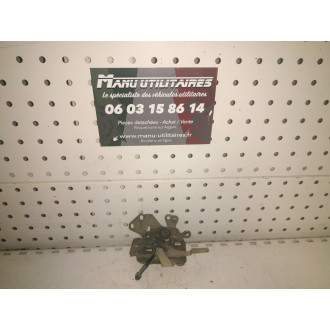 serrure porte avant gauche partie intérieure Iveco  Ref : 