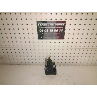 serrure Renault Kangoo avant gauche avec centralisé  Ref : 