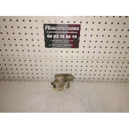 serrure porte avant droite Mazda bongo  Ref : 