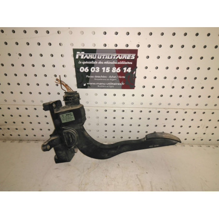 pédale d'accélérateur iveco Ref : 0281002359