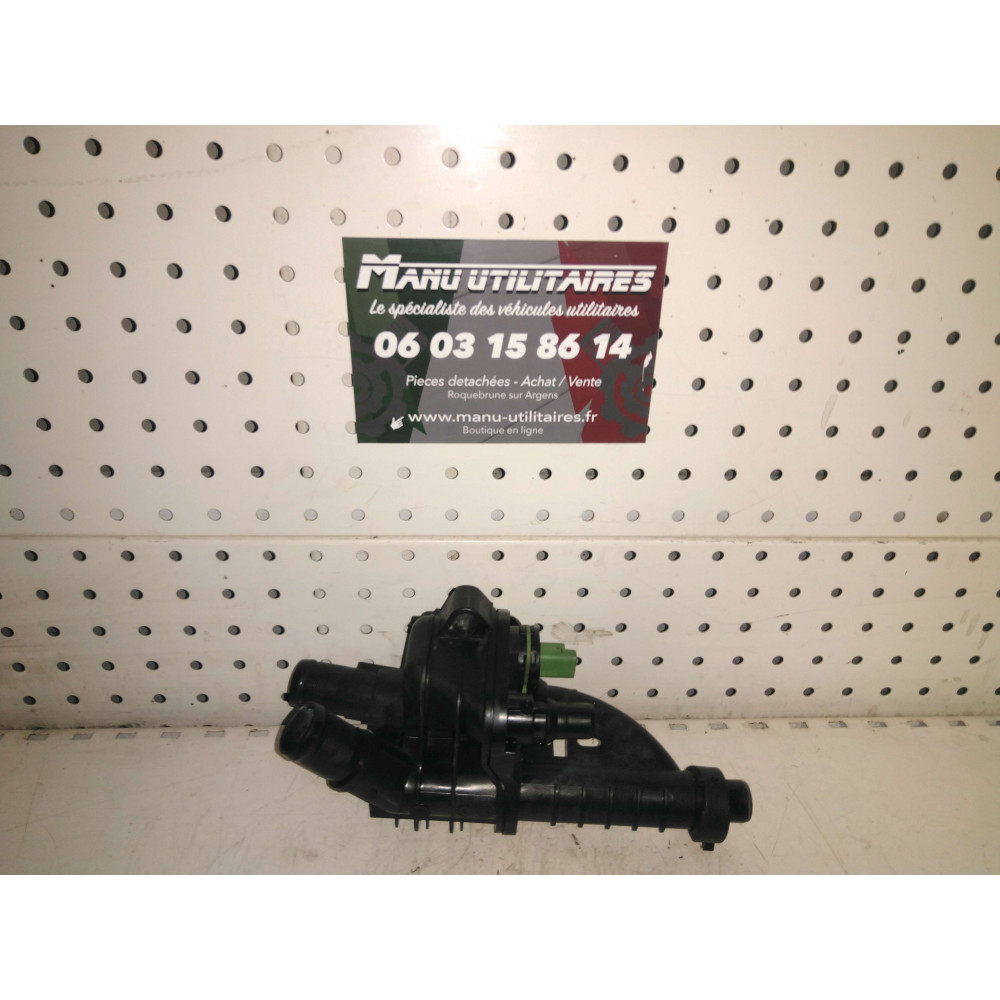boitier thermostat berlingo Partner 1,6hdi Ref : 9684588980
