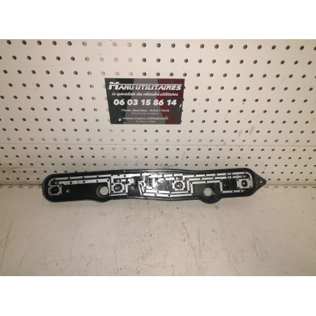 Platine feux boxer arrière gauche  Ref : 20167751