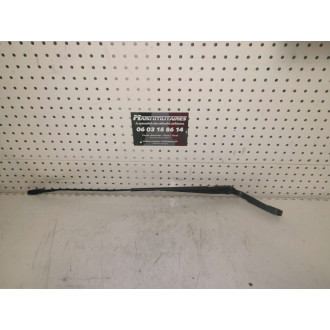 bras d'essuie glace boxer 3 avant droit  Ref : 