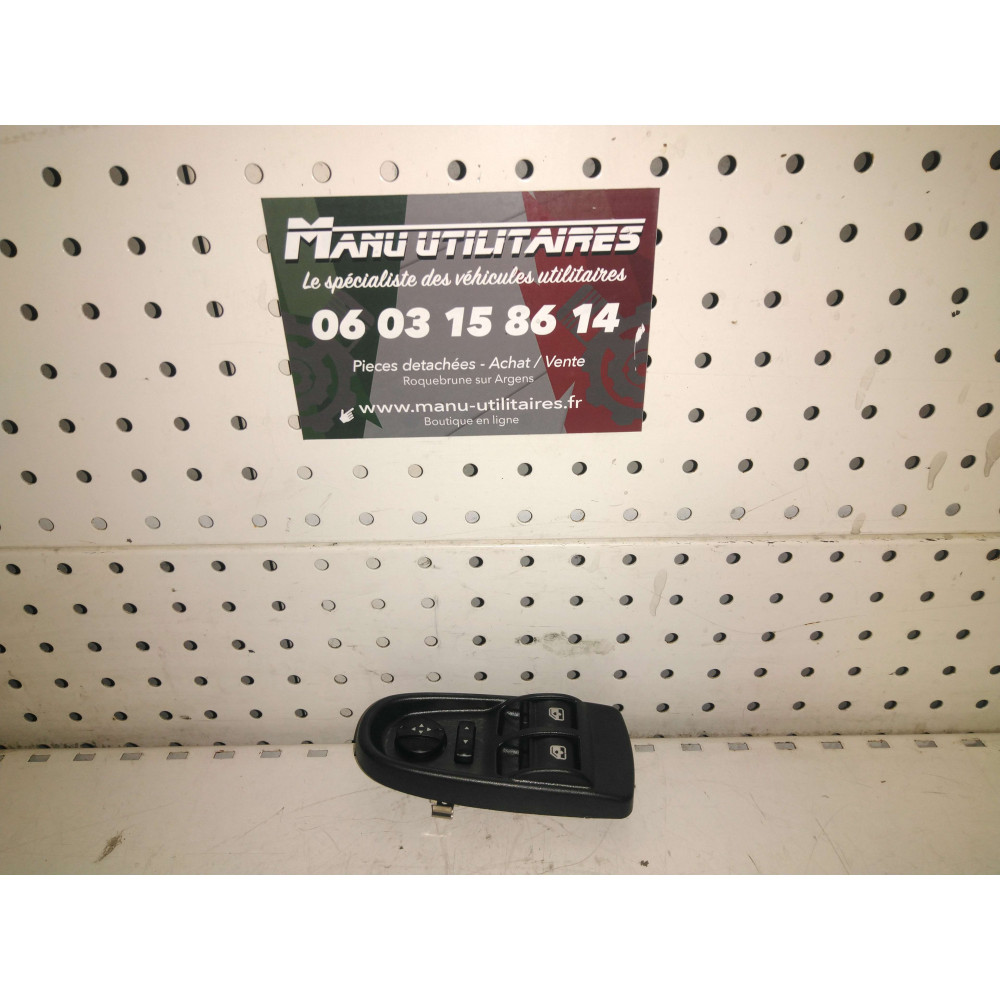 bouton lève vitre iveco 12-14 Ref : 