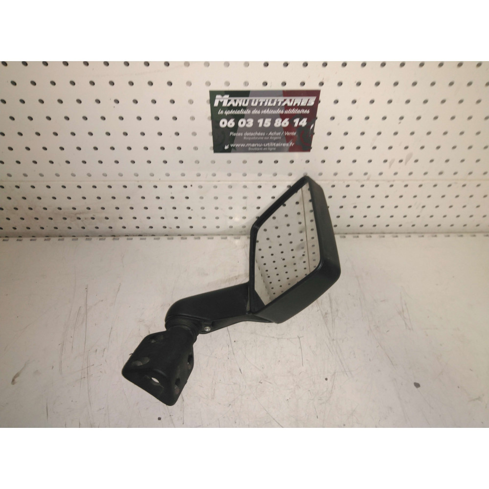 rétroviseur manuel Iveco Daily  droit  Ref : 