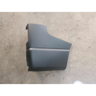 Pare choc arrière droit trafic III Ref : 