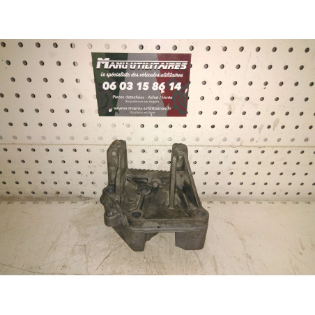 support moteur master II 03/10 Ref : 7700312867