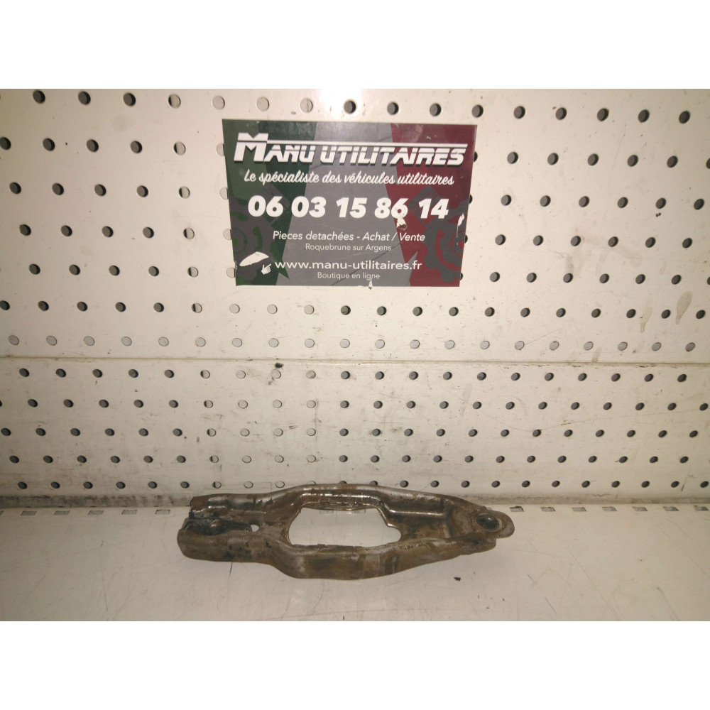 fourchette de boite a vitesse caddy 04-10 Ref : 