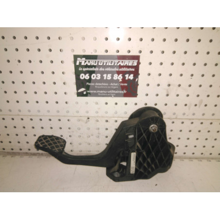 pedal d'embrayage caddy 04/10 Ref : 1T1721059BN