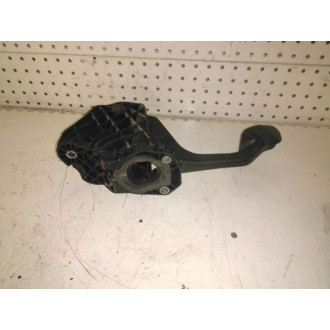 pedal d'embrayage caddy 04/10 Ref : 1T1721059BN