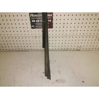 vitre triangulaire avant caddy 04/10 Ref : 43R-001057