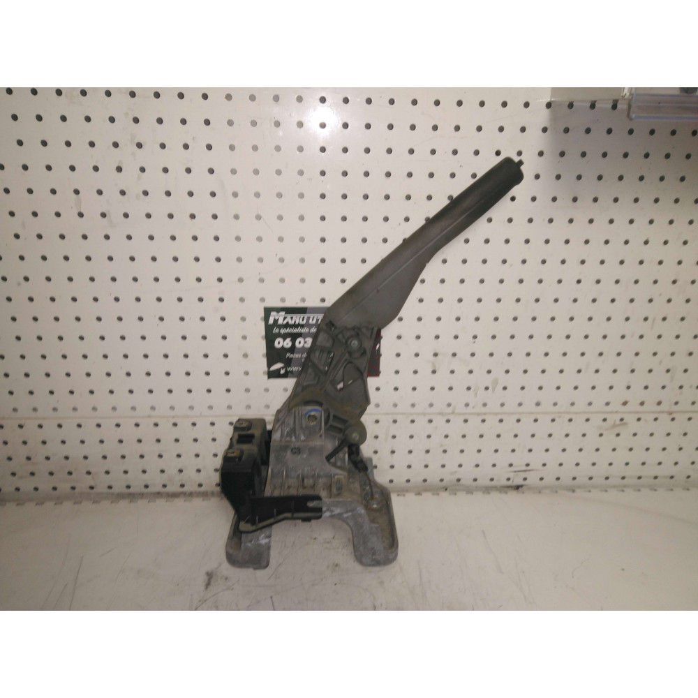 frein main caddy 04-10 Ref : 1T1711303G