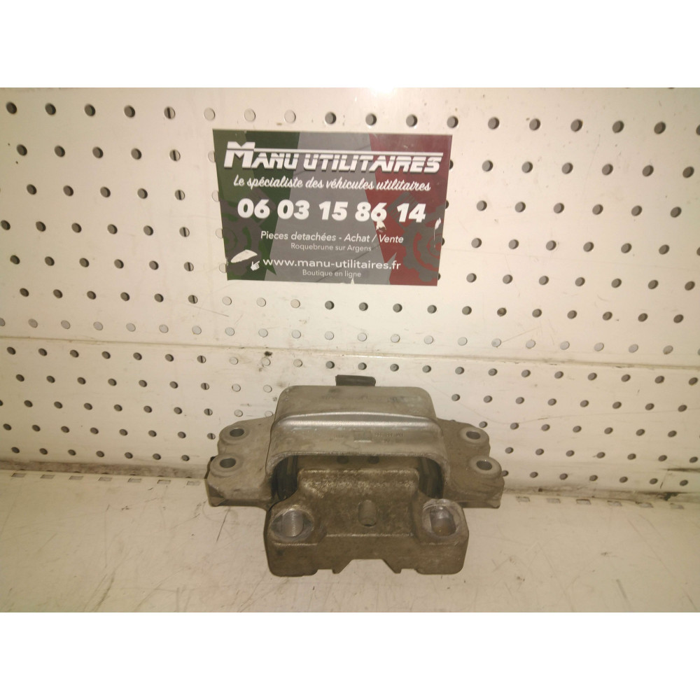 support moteur caddy 04-10 Ref : 1K0199555
