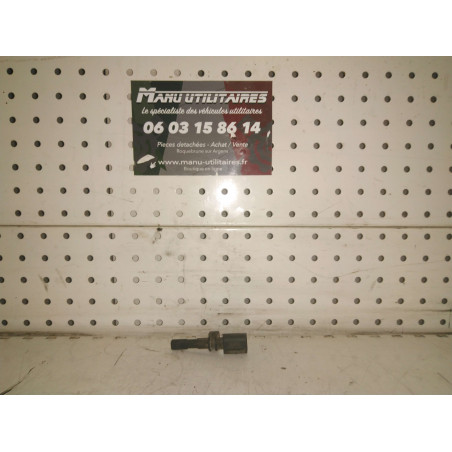 capteur ABS caddy 04-10 Ref : 2K0927807