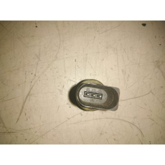 capteur pression climatisation caddy 04-10 Ref : 1K0959126A