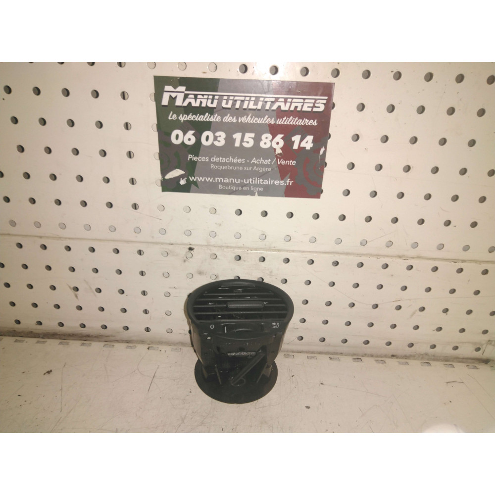 grille aération caddy 04-10 Ref : 