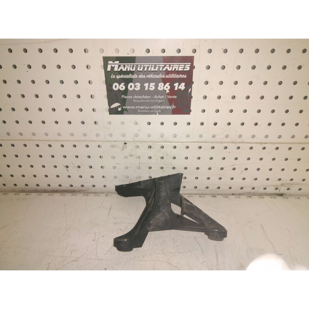 support câble boite de vitesse caddy 04-10 Ref : 1K0711789G