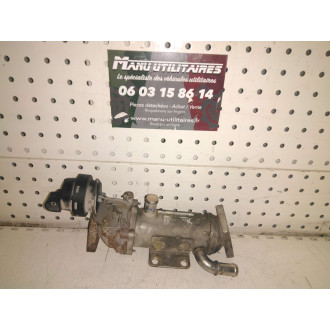 refroidisseur EGR trafic 2,0 dci  Ref : 8200340616