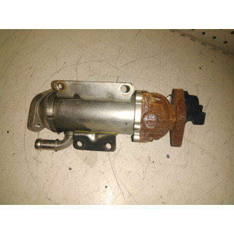 refroidisseur EGR trafic 2.0 dci  Ref : 8200340616