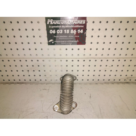 tuyau raccordement solide EGR trafic 2.0 dci  Ref : 82006226222