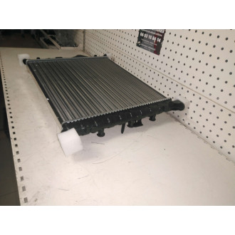radiateur moteur Kangoo 97-03 Ref : 10469878