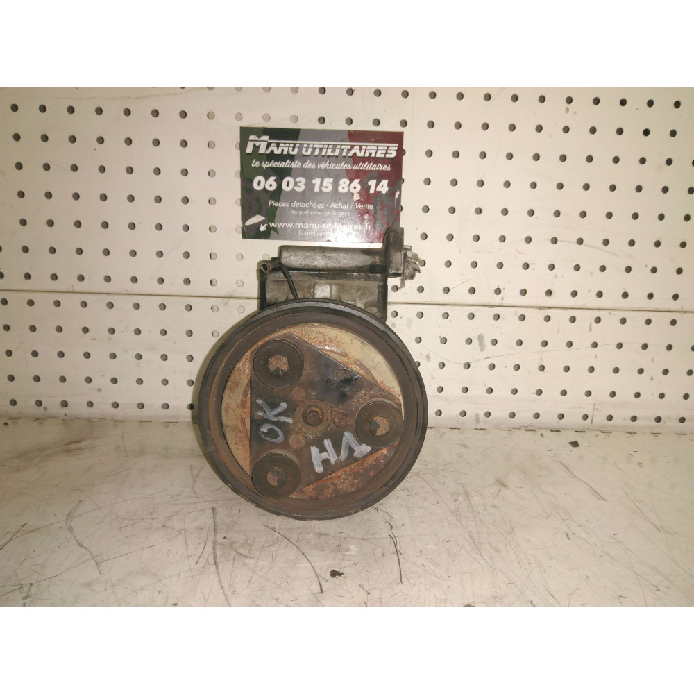 compresseur de climatisation H1 2004-2005 Ref : 97701-4a450