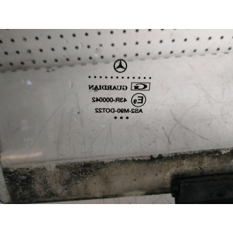 vitre sprinter 2000-2006 Ref : 