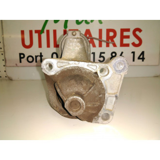 Démarreur Renault Trafic Ref : 8200628419