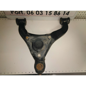 Triangle de suspension avant Sprinter Ref : 