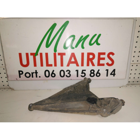 Support de moteur Latéral Vito Viano Ref : A6382421702
