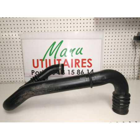Tube d'admission de tuyau de refroidissement Master Ref : 8200230579