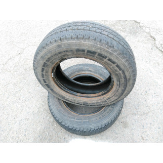 2 Pneus Michelin 215/75 R 16c Ref : 