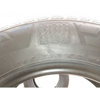 2 Pneus Nexen 195/70R15C Ref : 