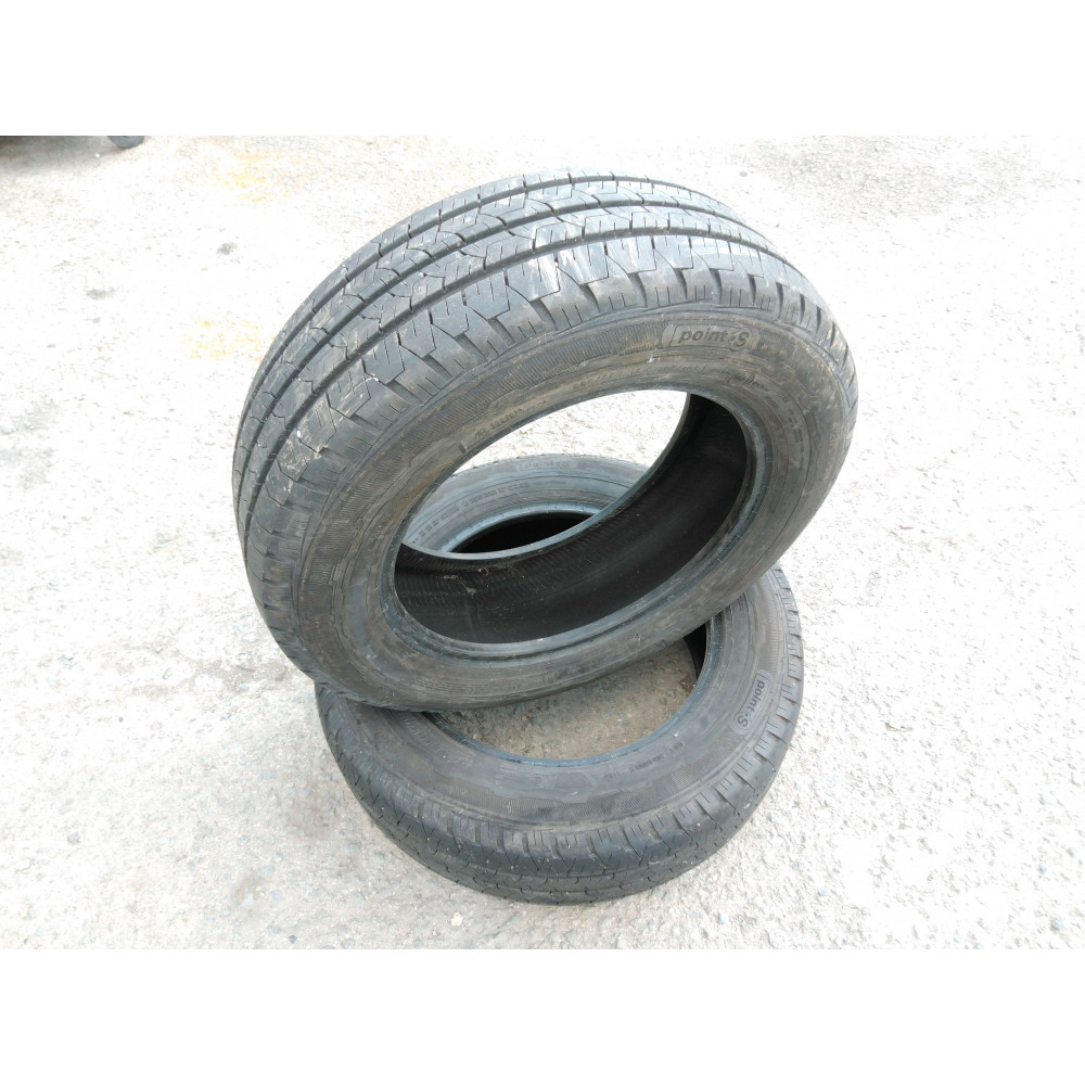2 Pneus Summer Van 205/65R16C Ref : 