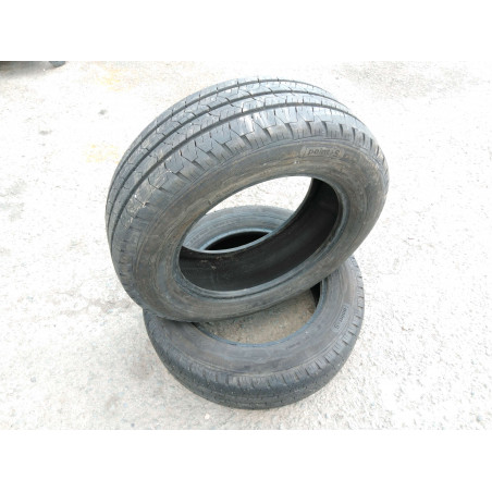 2 Pneus Summer Van 205/65R16C Ref : 