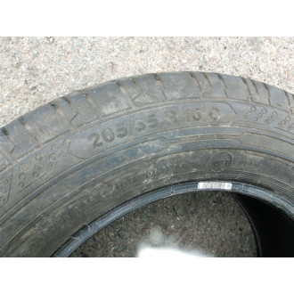 2 pneus Continental 205/65R16C  Ref : 